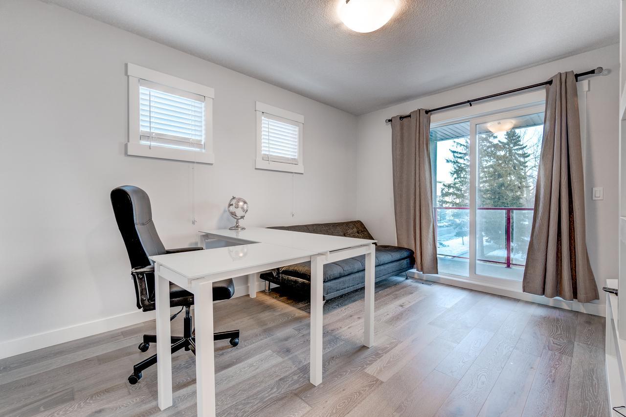 Three-Bedroom House With Walk-In Closet #29 Sunalta Downtown YYC Dış mekan fotoğraf